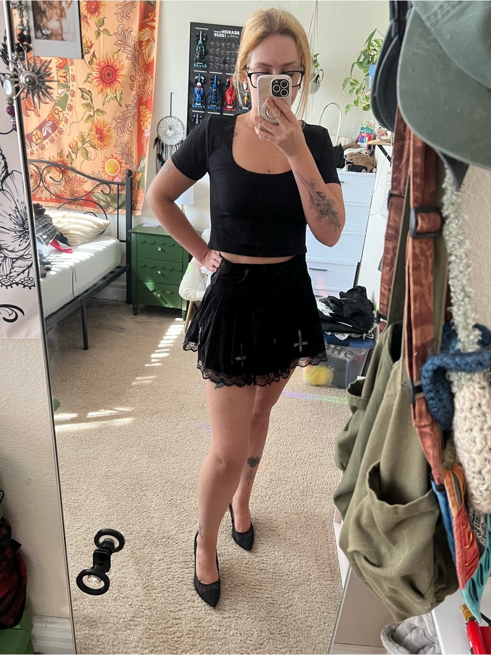 Black Lace Trim Mini Skirt - Women's Skater Style